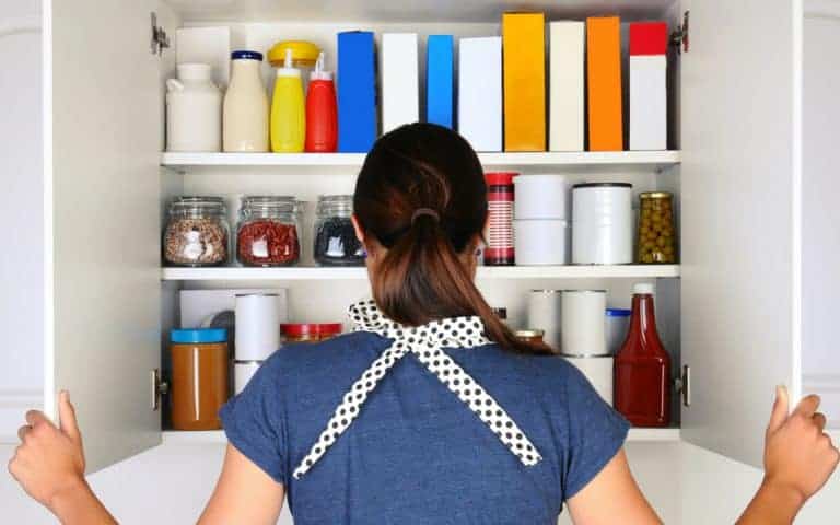 Organize Your Pantry in 2 Hours or Less